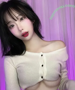Yukong Asmr / churr_luv nude photo #0007