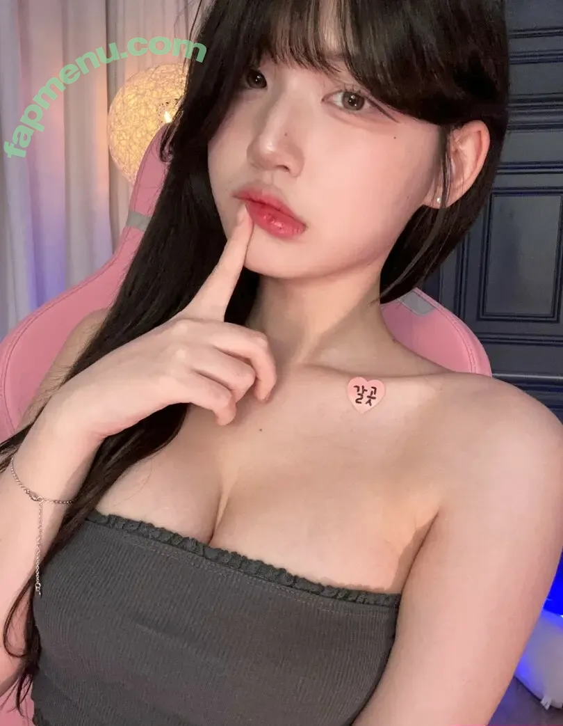 yule_.0.03 nude photo #0238 (yule_.0.03)