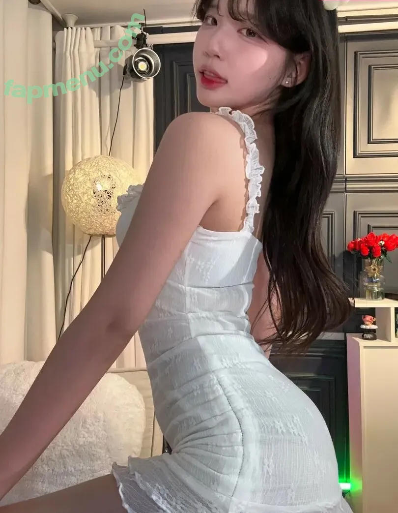 yule_.0.03 nude photo #0307 (yule_.0.03)