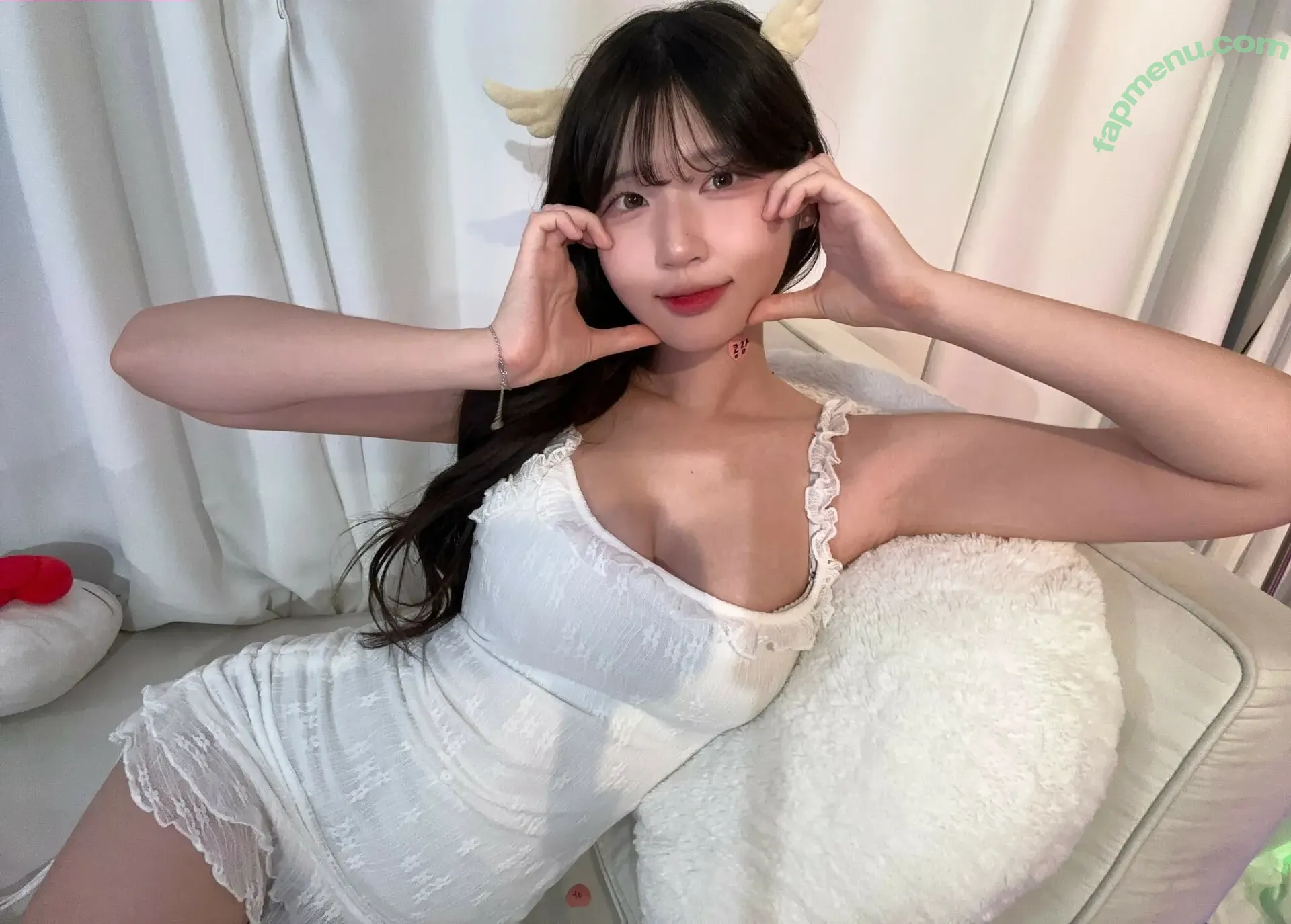 yule_.0.03 nude photo #0311 (yule_.0.03)