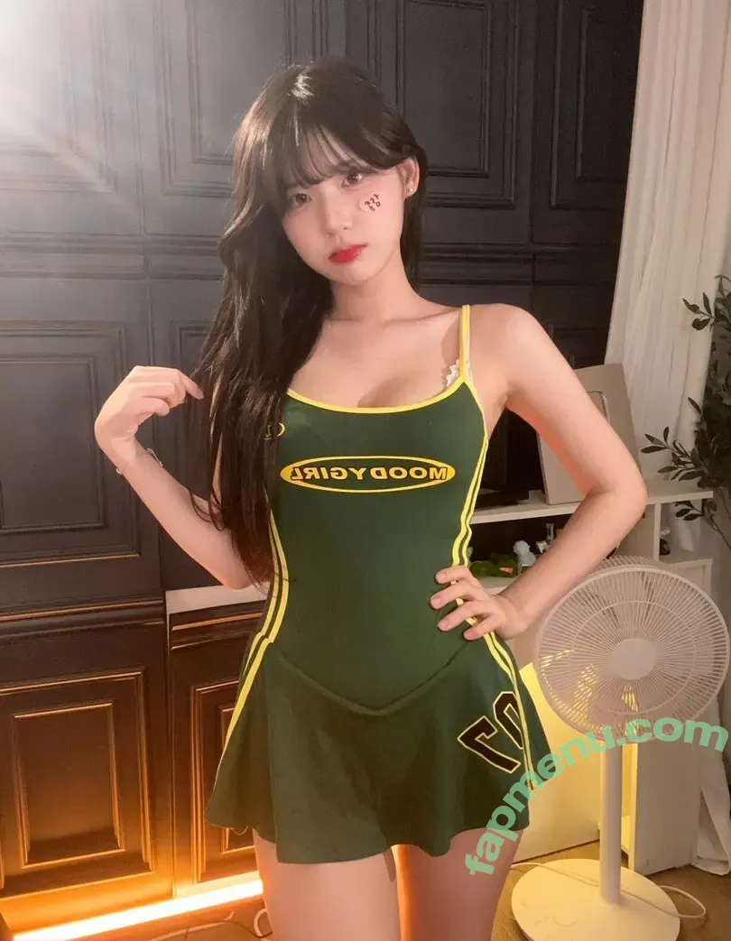 yule_.0.03 nude photo #0315 (yule_.0.03)