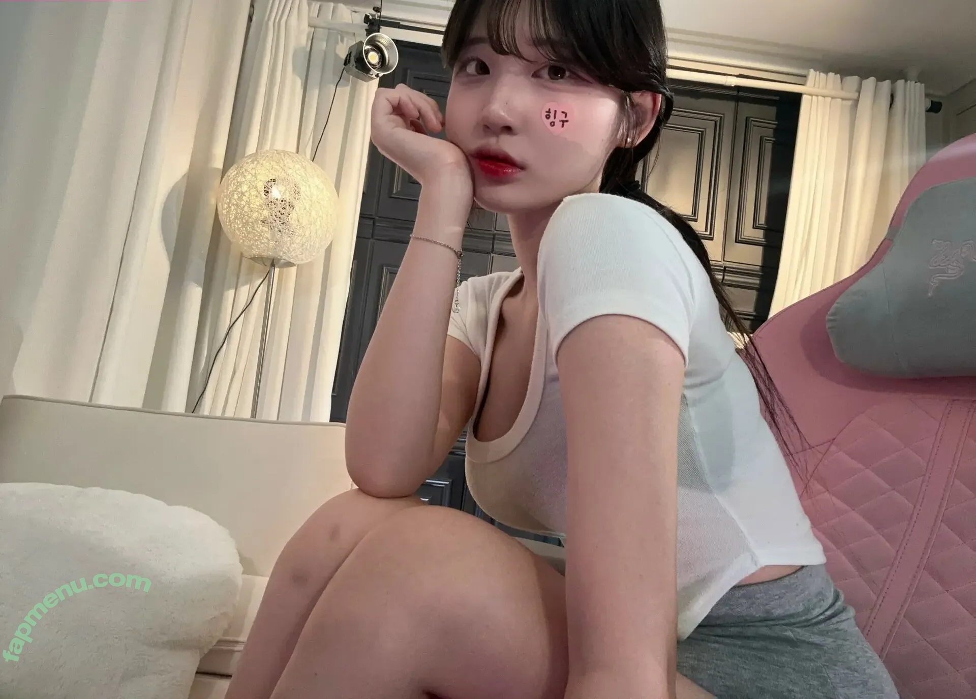 yule_.0.03 nude photo #0342 (yule_.0.03)