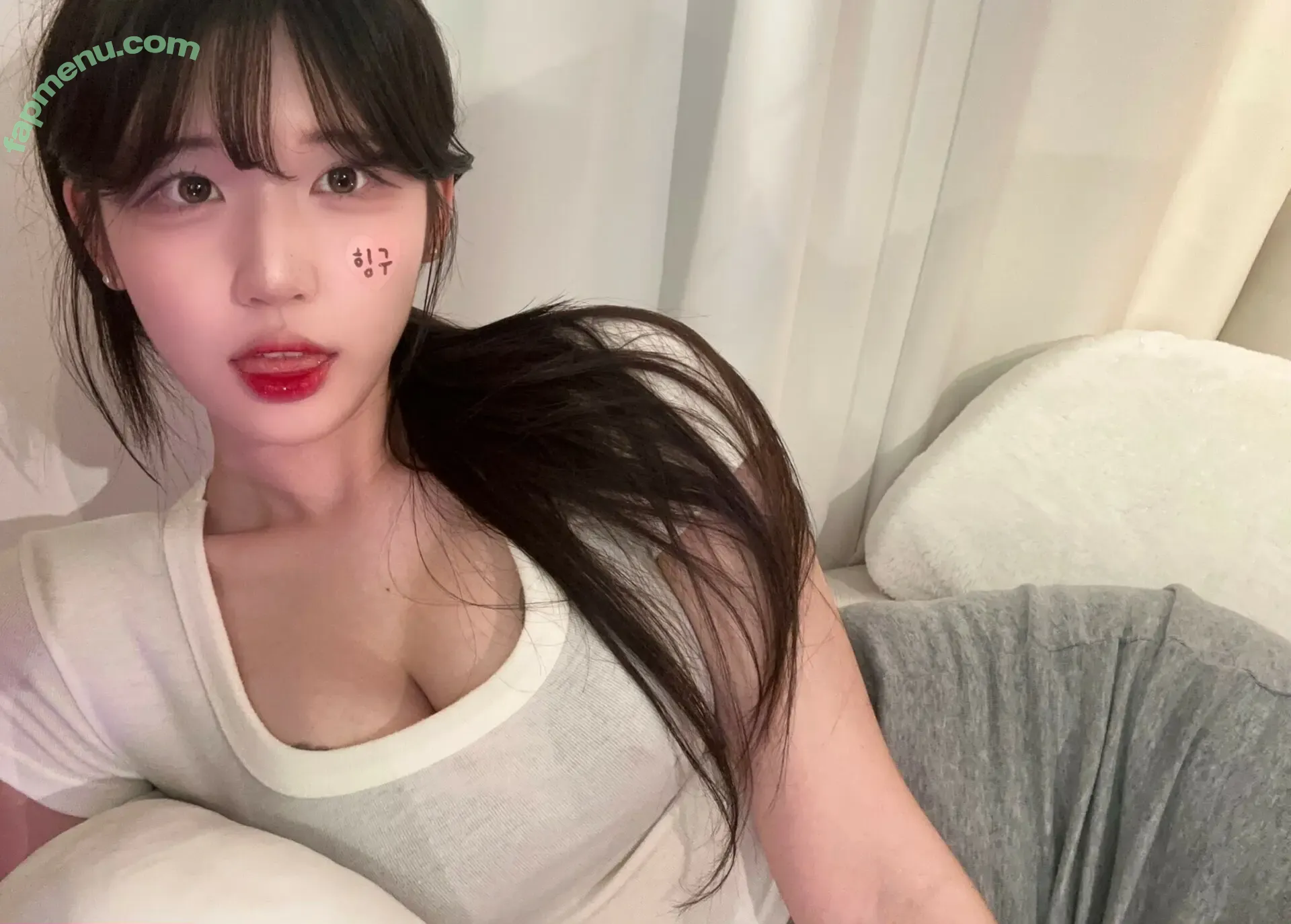 yule_.0.03 nude photo #0345 (yule_.0.03)