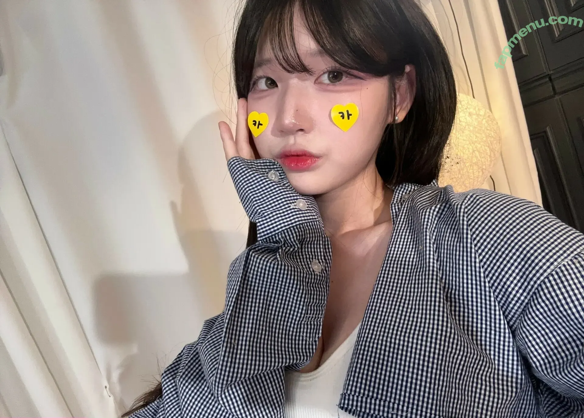 yule_.0.03 nude photo #0350 (yule_.0.03)