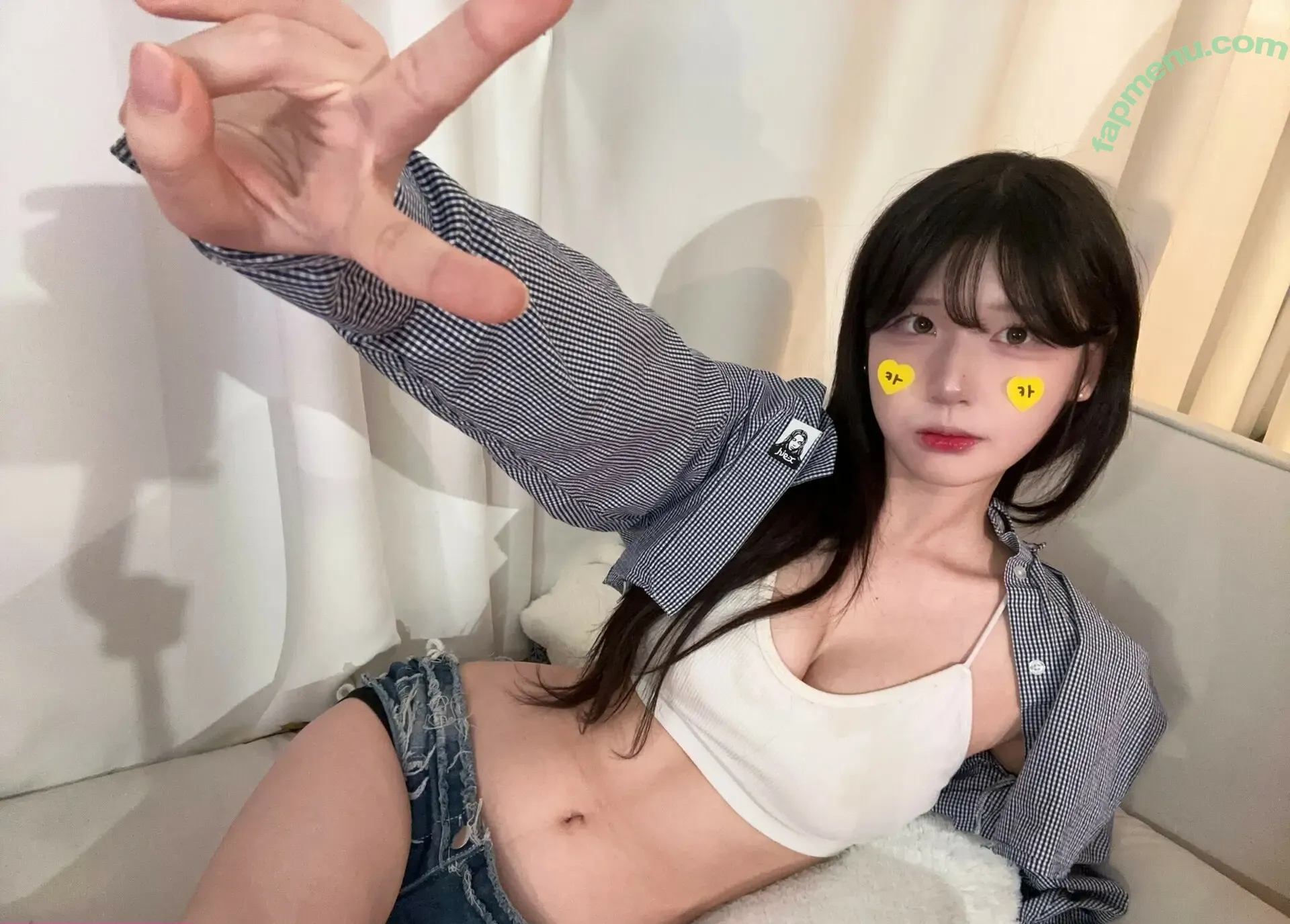 yule_.0.03 nude photo #0360 (yule_.0.03)