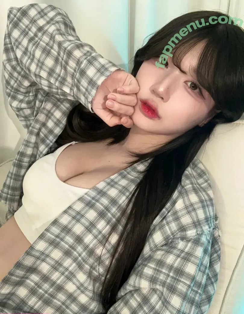 yule_.0.03 nude photo #0375 (yule_.0.03)