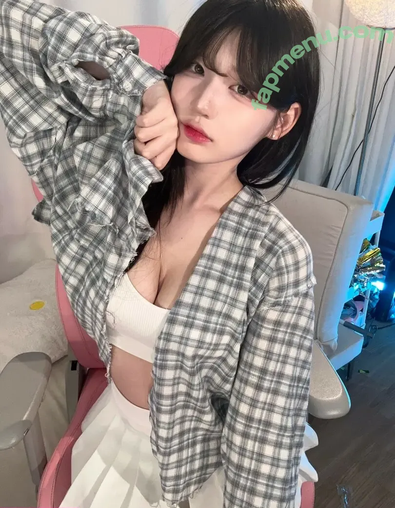 yule_.0.03 nude photo #0377 (yule_.0.03)