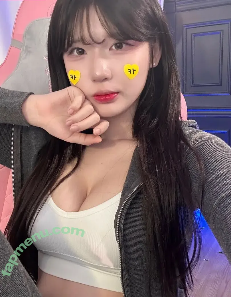 yule_.0.03 nude photo #0383 (yule_.0.03)