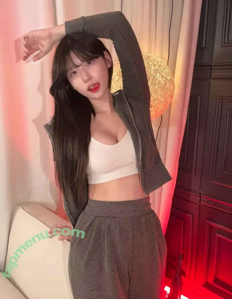 yule_.0.03 nude photo #0387 (yule_.0.03)