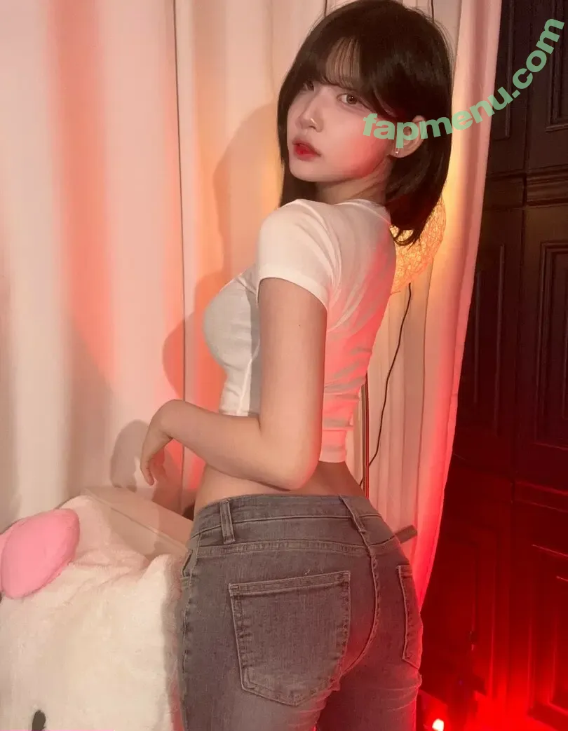 yule_.0.03 nude photo #0418 (yule_.0.03)