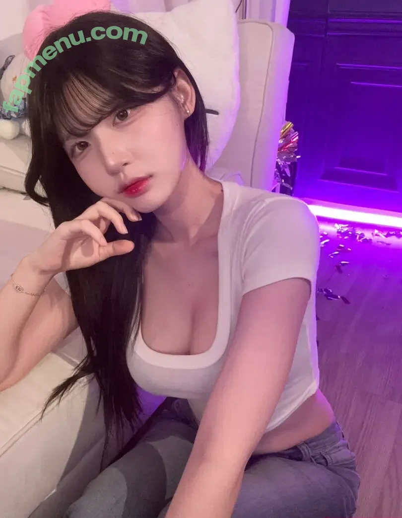 yule_.0.03 nude photo #0425 (yule_.0.03)