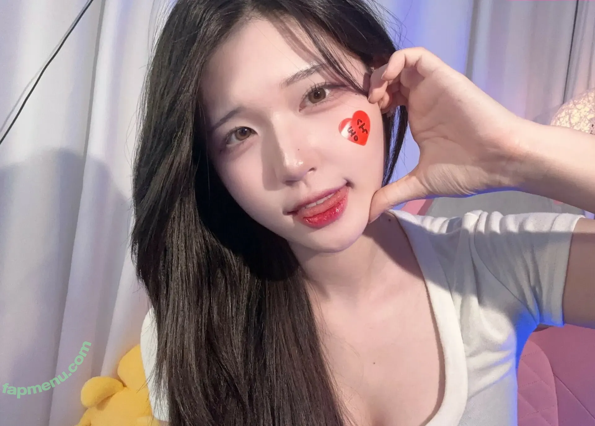 yule_.0.03 nude photo #0477 (yule_.0.03)