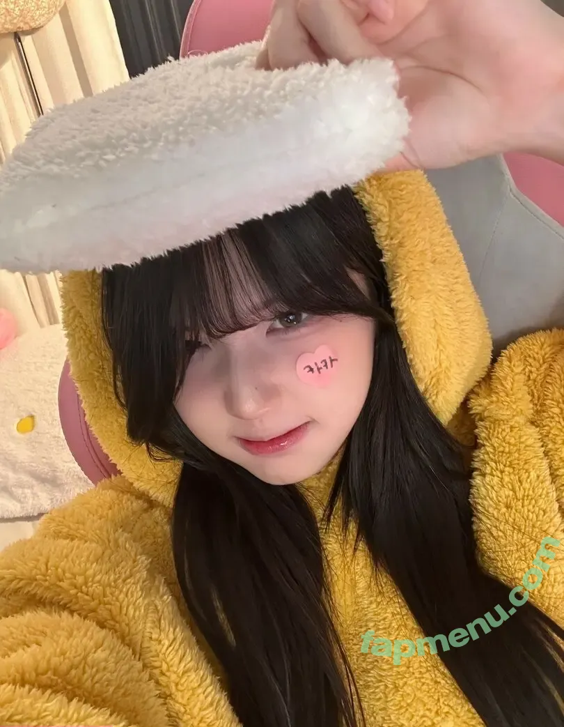 yule_.0.03 nude photo #0540 (yule_.0.03)