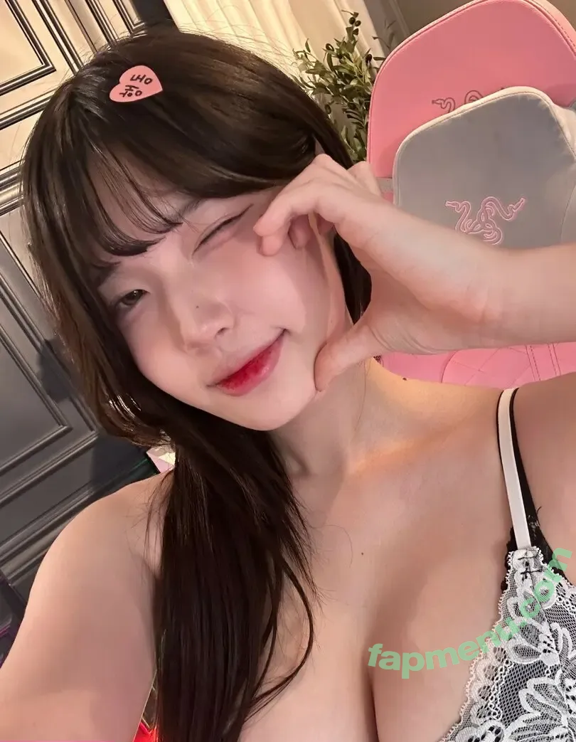 yule_.0.03 nude photo #0543 (yule_.0.03)