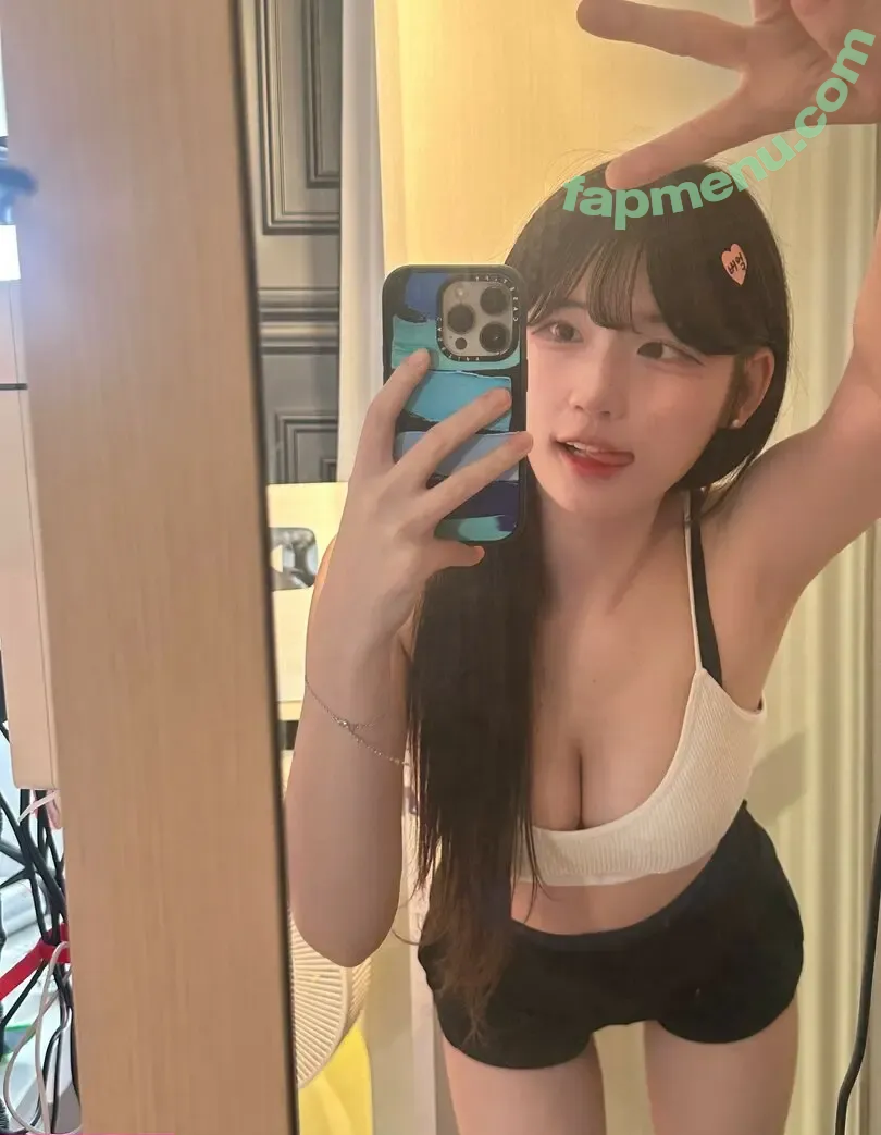 yule_.0.03 nude photo #0557 (yule_.0.03)