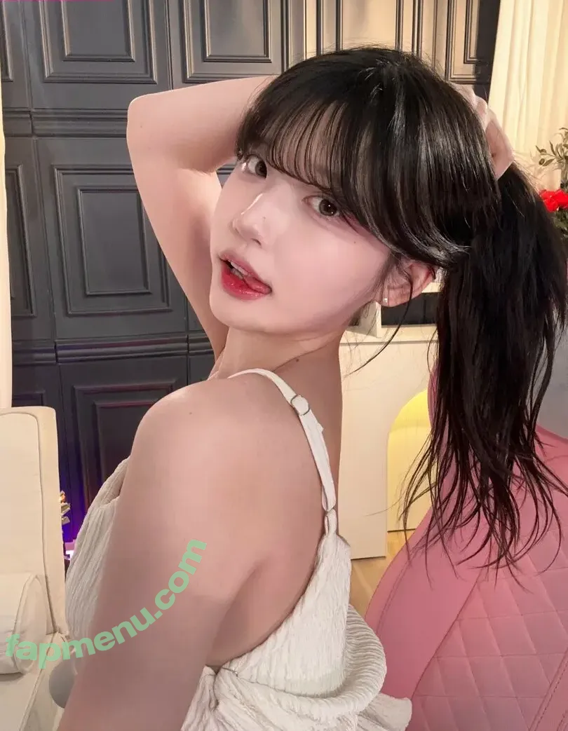 yule_.0.03 nude photo #0564 (yule_.0.03)