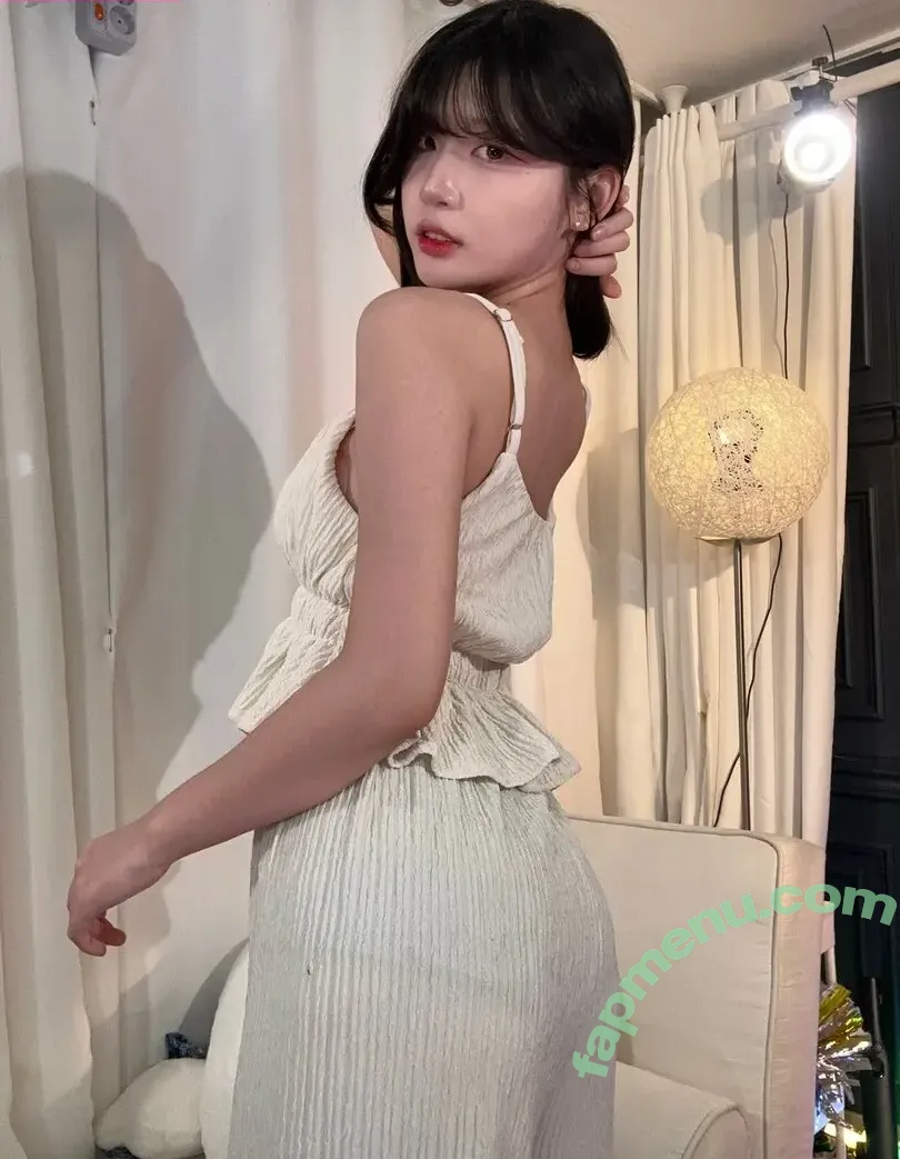 yule_.0.03 nude photo #0574 (yule_.0.03)