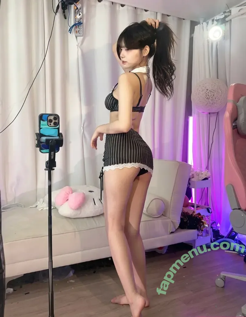 yule_.0.03 nude photo #0914 (yule_.0.03)