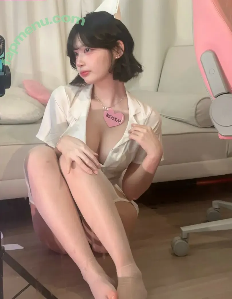 yule_.0.03 nude photo #0969 (yule_.0.03)