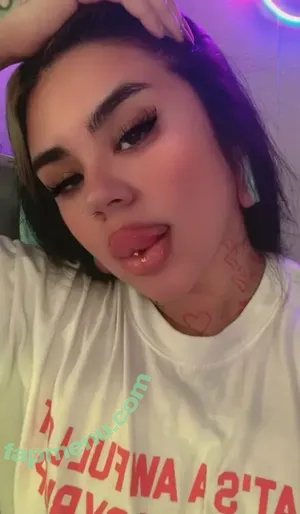 yuleemaimaginee / suavecitamamacita nude photo #0006