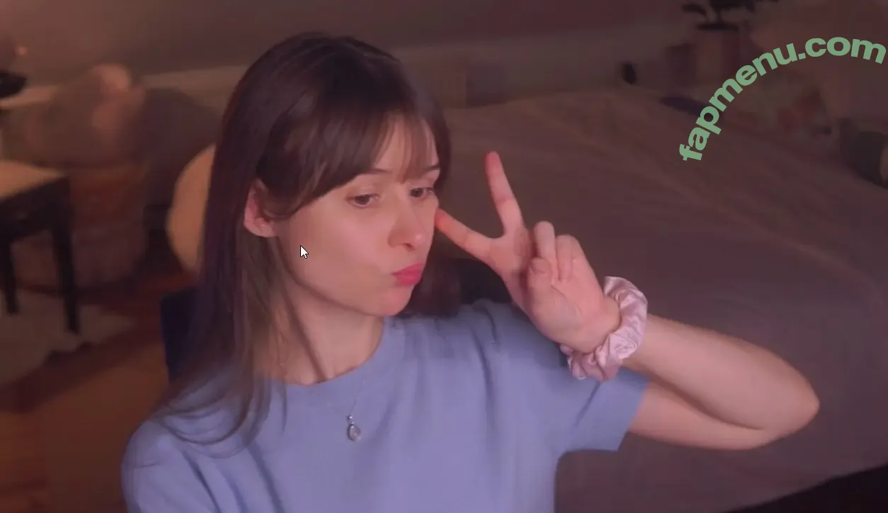 Yuli nude photo #0253 (Cxlibri / yuliexe)