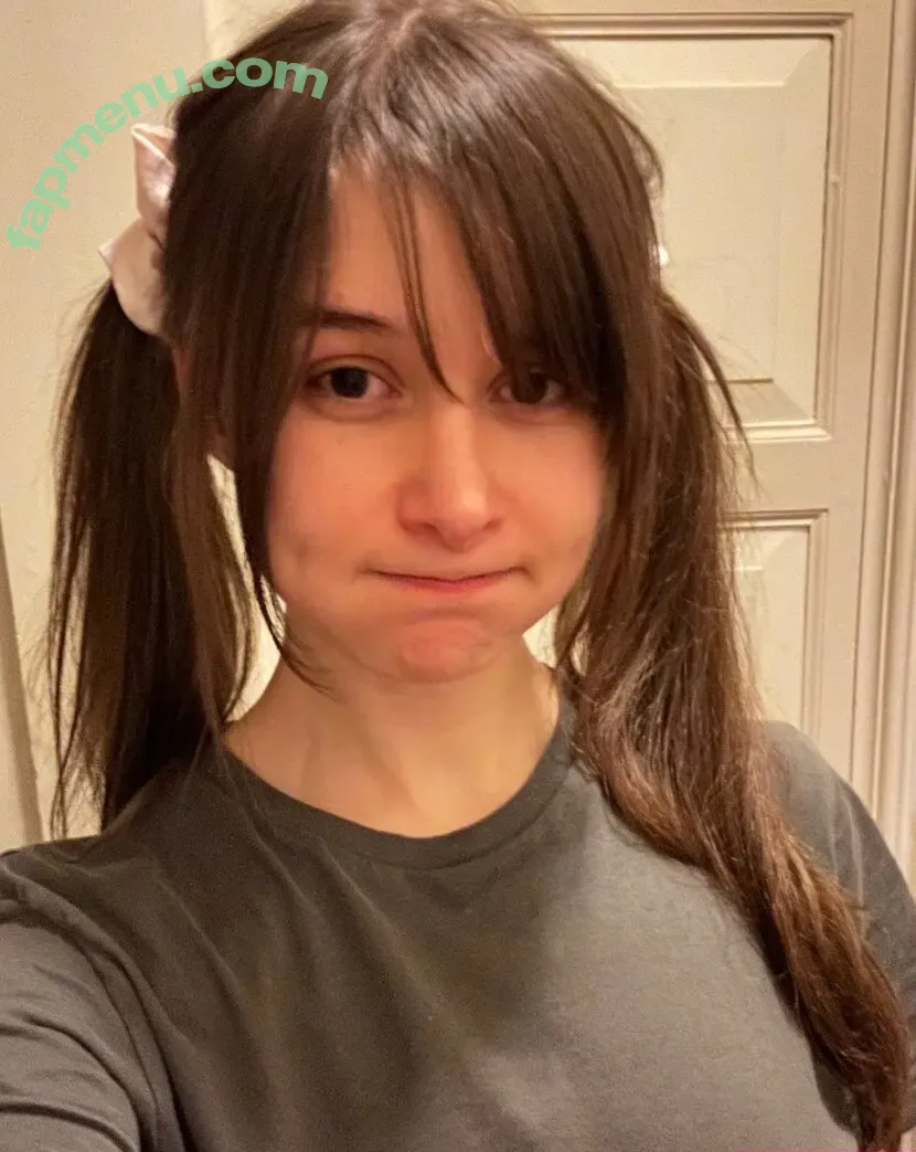 Yuli nude photo #0257 (Cxlibri / yuliexe)