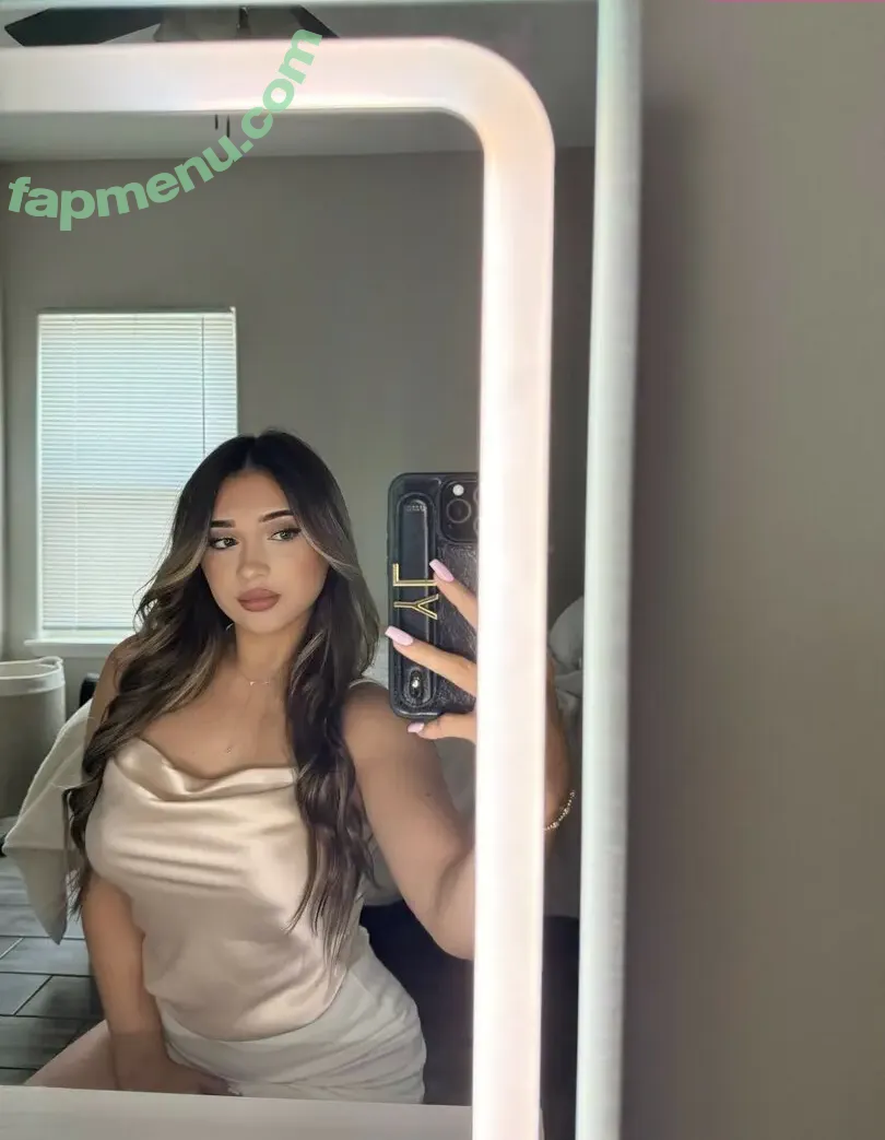 Yuliyazmin nude photo #0043 (yulissax / yuliyazminn)