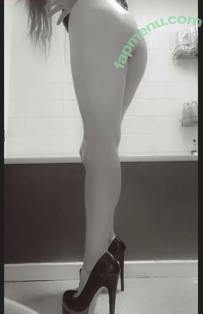 yum21 nude photo #0008 (Tand1216 / Tanya D)