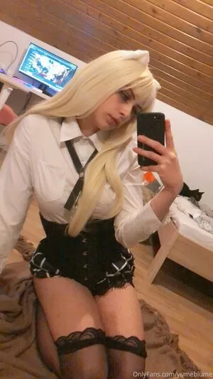 yumeblume / ellisanekochan nude photo #0081