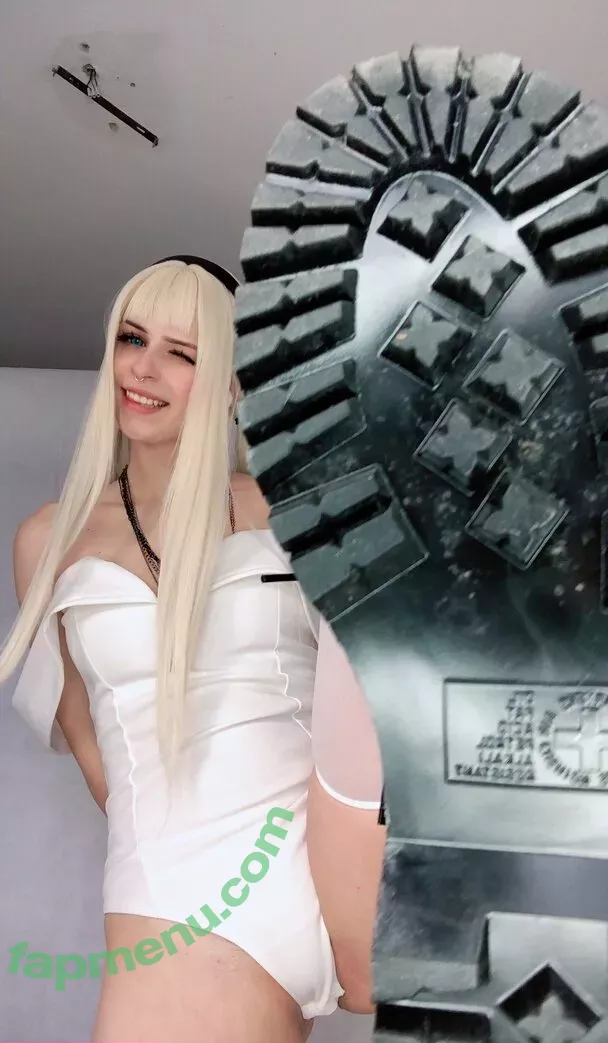 yumeblume nude photo #0062 (ellisanekochan)