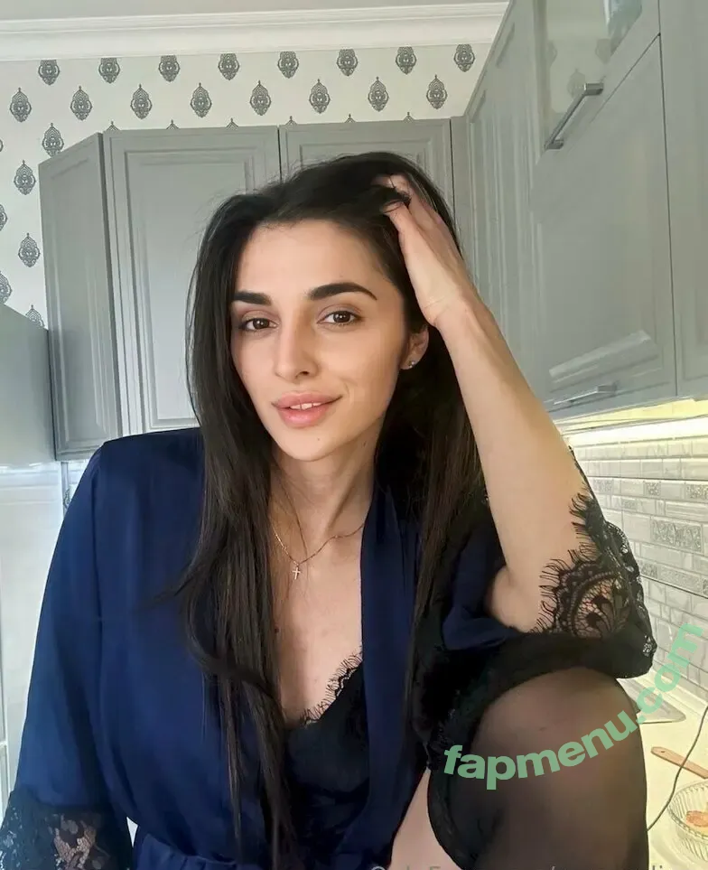 yummylina nude photo #0001 (yummyandlily)