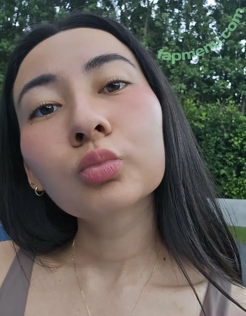 yunaof nude photo #0106 (yunaof_)