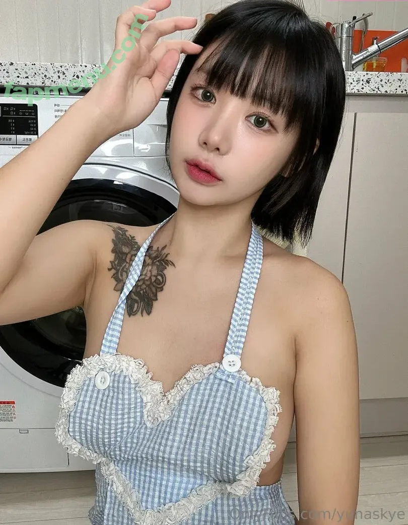 yunaskye nude photo #0006 (yunaskye)