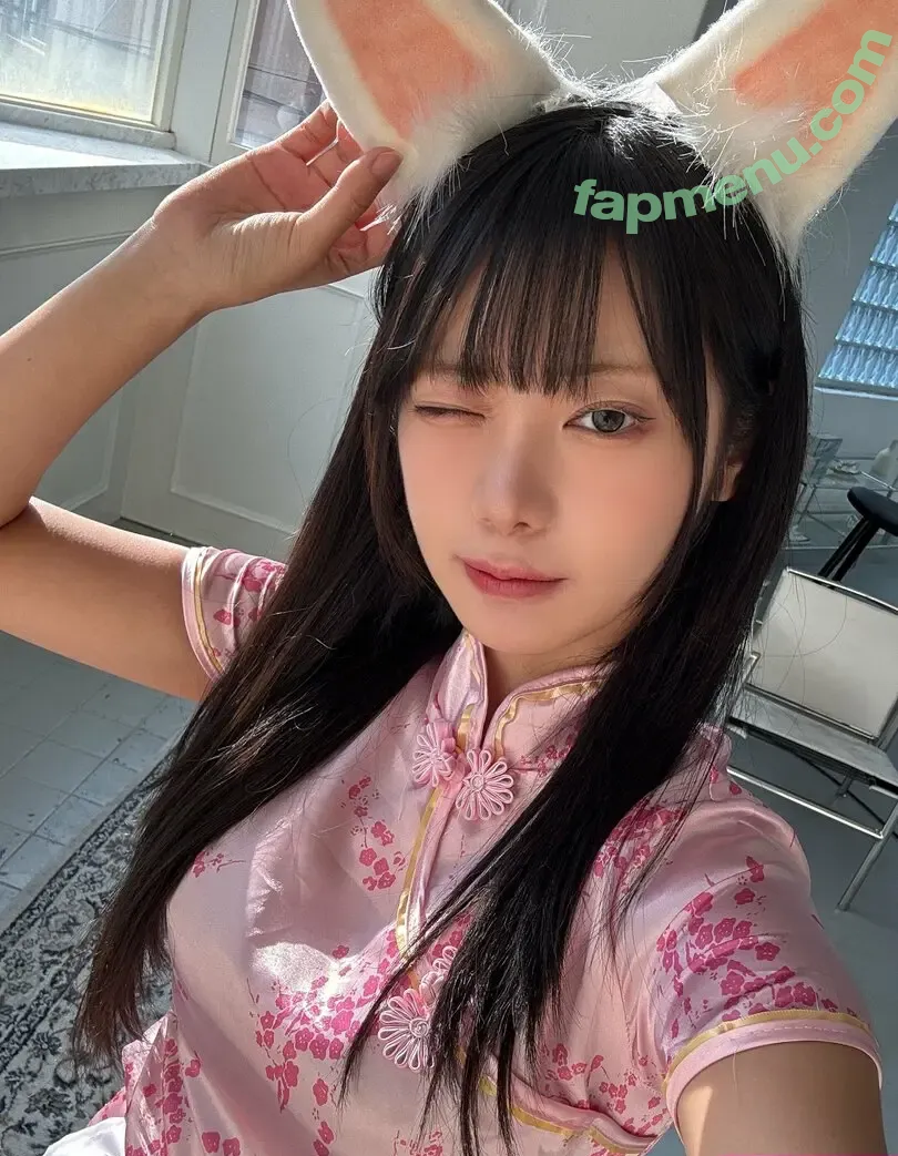 yunaskye nude photo #0082 (yunaskye)