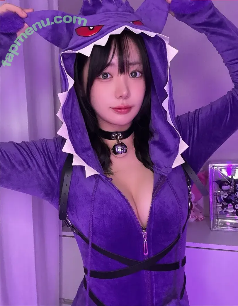 Yunaskyee nude photo #0011 (yunaskye / yunazzang)