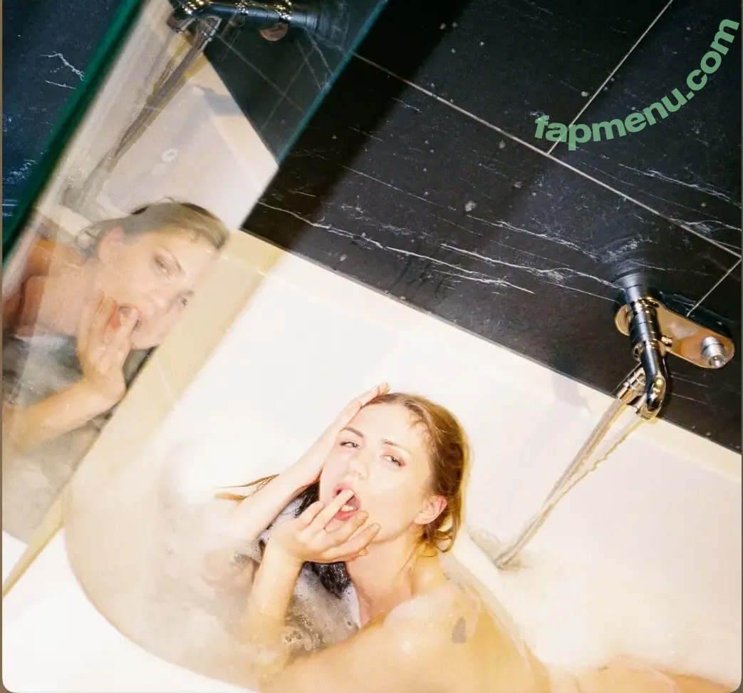 Yung FSK18 nude photo #0040 (Yfsk18 / hannahtaylorx / yungfsk18)