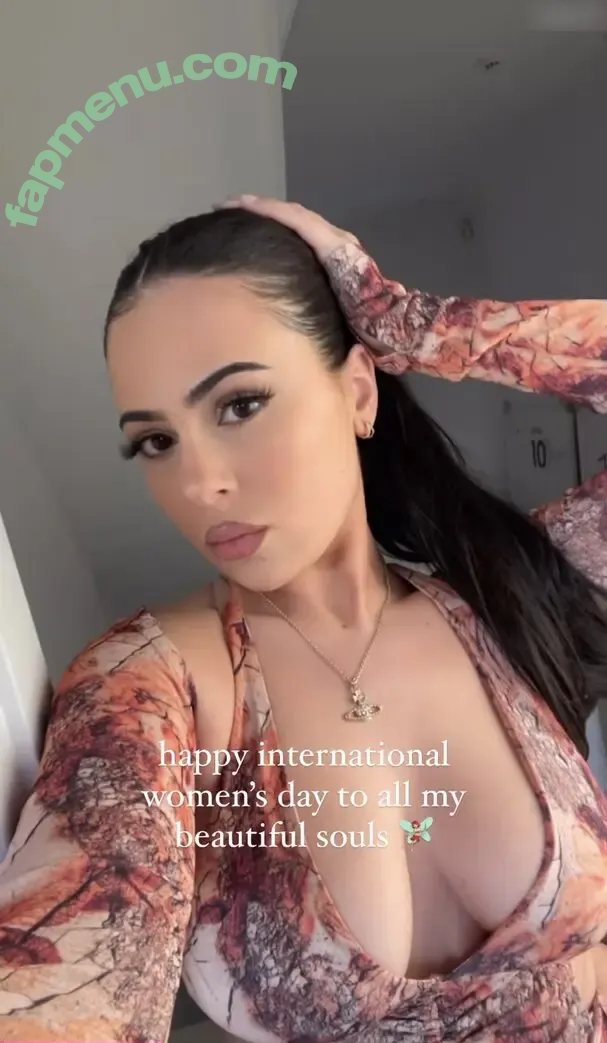 Yungpeppermint nude photo #0019 (Yungpeppermint)