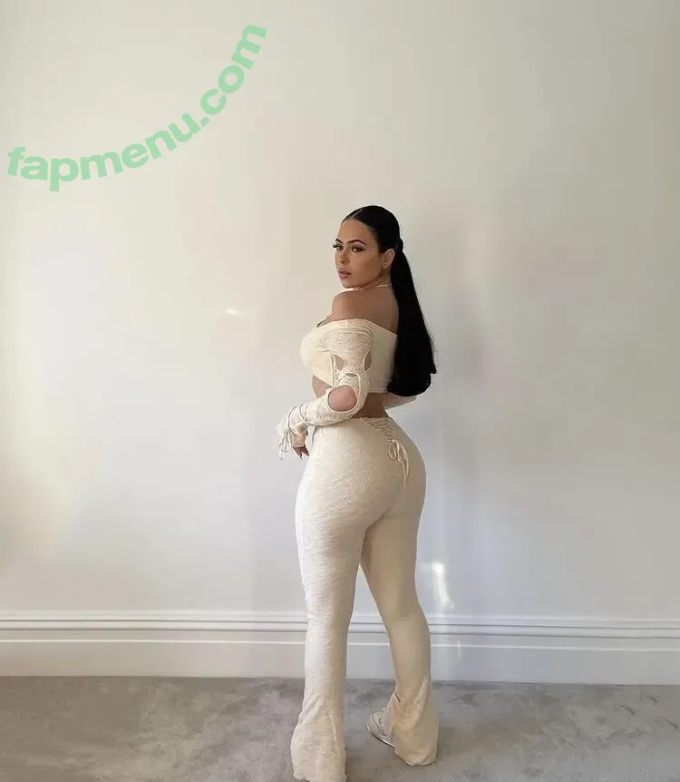 Yungpeppermint nude photo #0030 (Yungpeppermint)
