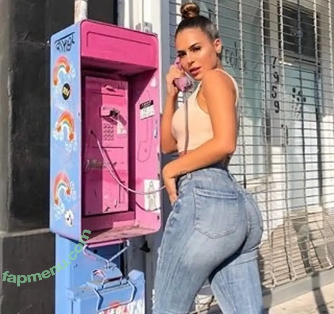Yungpeppermint nude photo #0052 (Yungpeppermint)