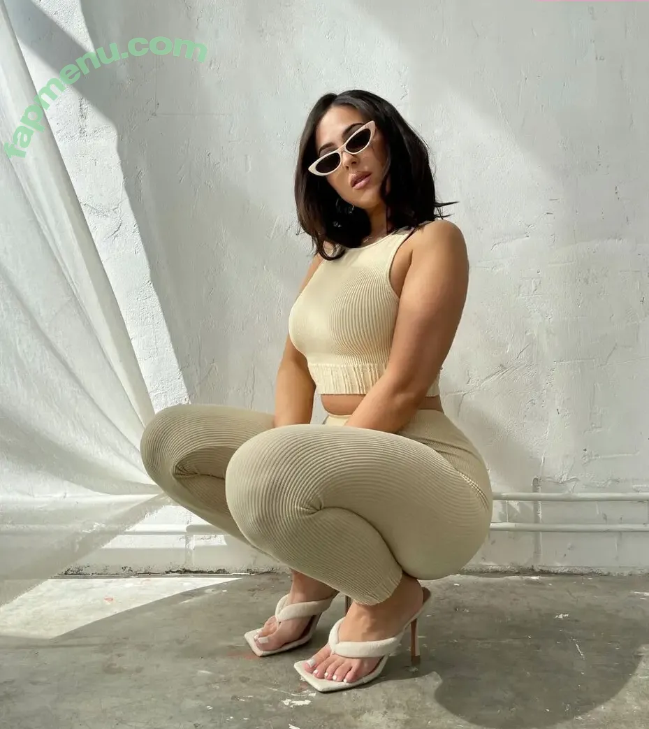 Yungpeppermint nude photo #0096 (Yungpeppermint)
