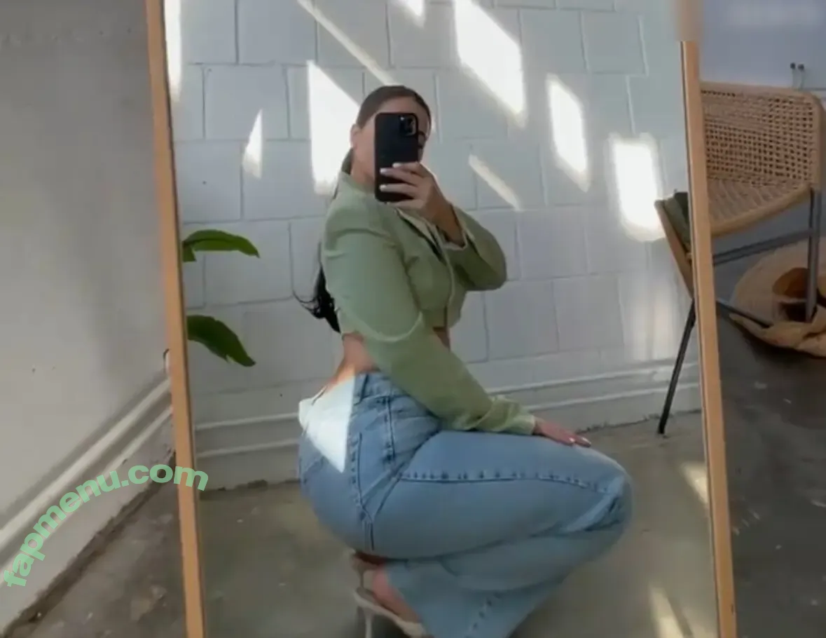 Yungpeppermint nude photo #0099 (Yungpeppermint)