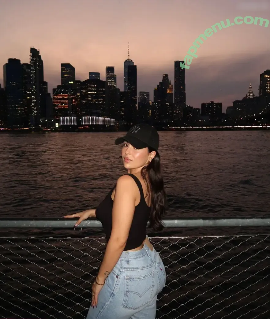 Yungpeppermint nude photo #0207 (Yungpeppermint)
