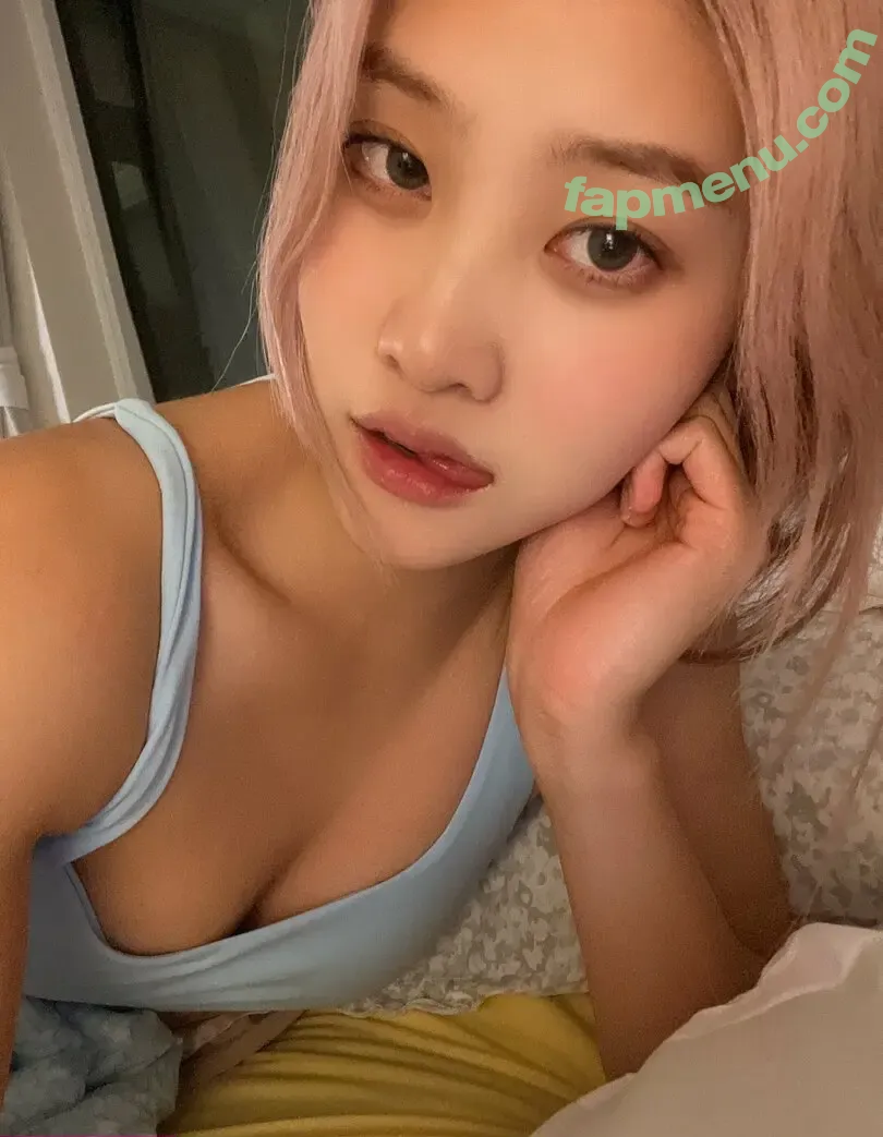 yunni2yung nude photo #0061 (yunni2yung)