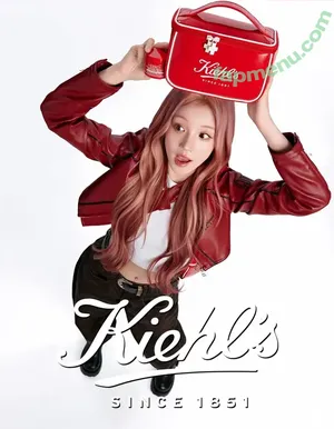 _Yuqi_ / GI-DLE / Song Yuqi i-dle / gidle.yuqi / official_i_dle nude photo #0225