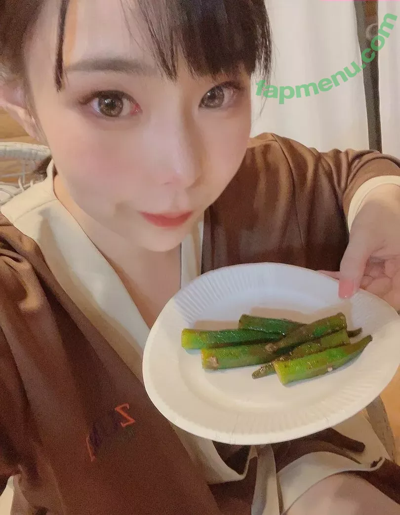 Yuria Yoshine nude photo #1046 (Julia_Yoshine / 吉根ゆりあ)