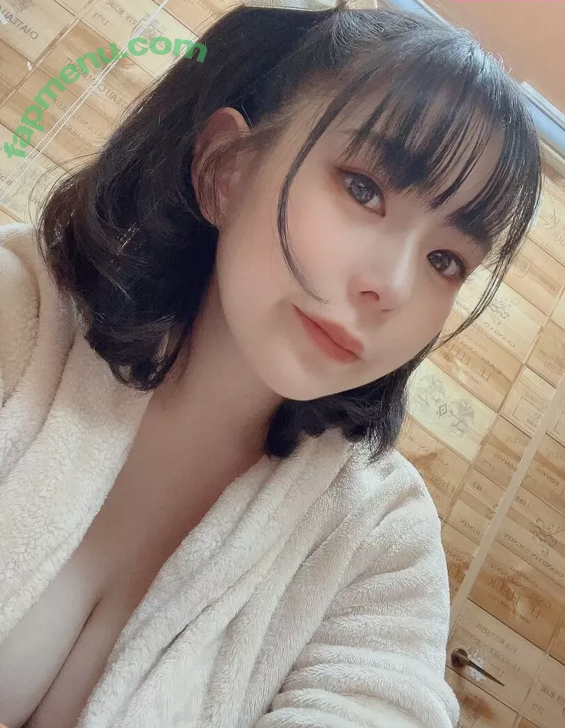 Yuria Yoshine nude photo #1180 (Julia_Yoshine / 吉根ゆりあ)