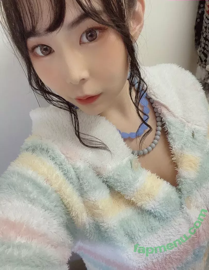 Yuria Yoshine nude photo #1204 (Julia_Yoshine / 吉根ゆりあ)