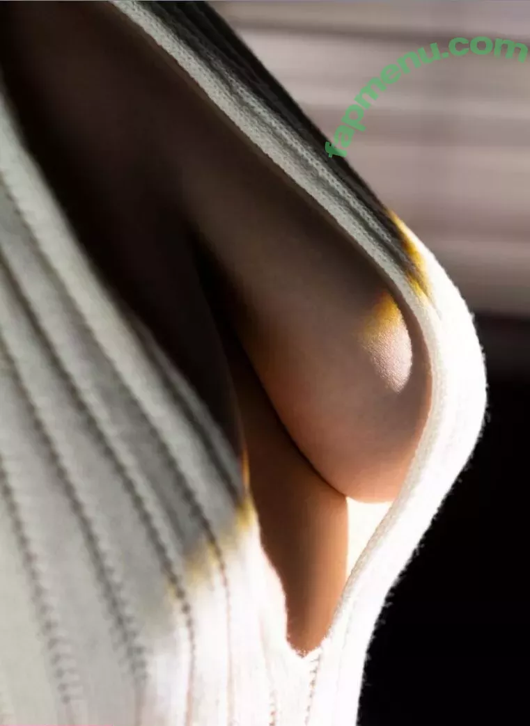 Yuria Yoshine nude photo #1641 (Julia_Yoshine / 吉根ゆりあ)