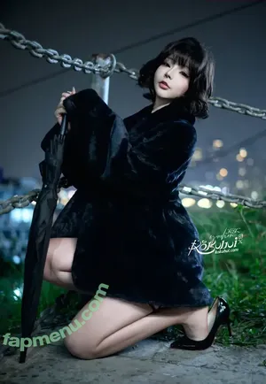 Yuuhuia / aisakanyoko_ nude photo #1022