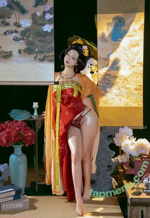 Yuuhuia / aisakanyoko_ nude photo #1537